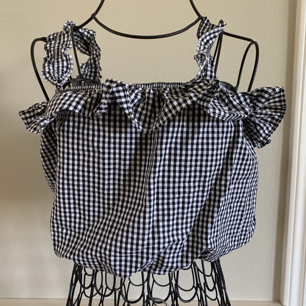 Gingham ruffle crop top